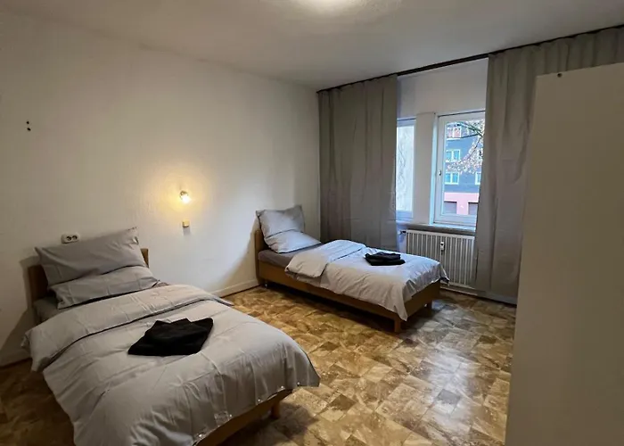 Work & Sleep - Duisburg, Am Gottesacker دوسبرغ